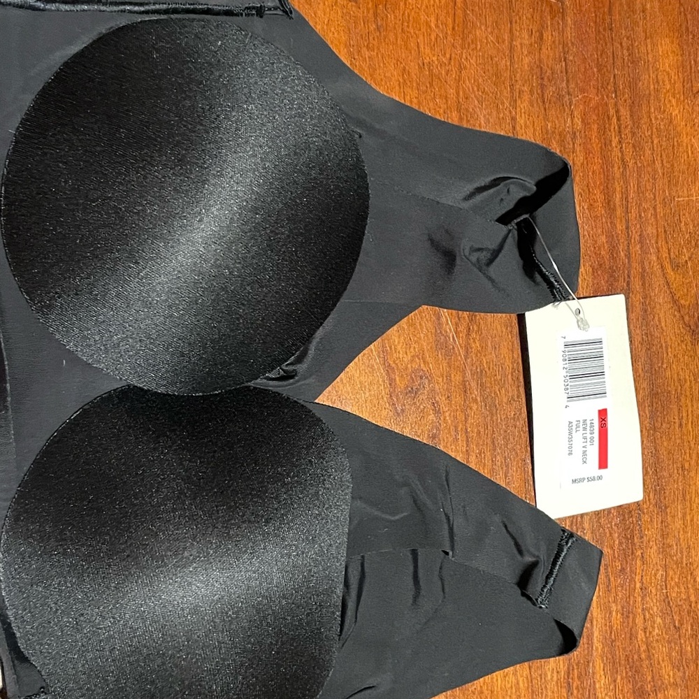 True & Co Women's True Body Lift V Neck Bra, black, XS (30DD-DDD, 32DD)